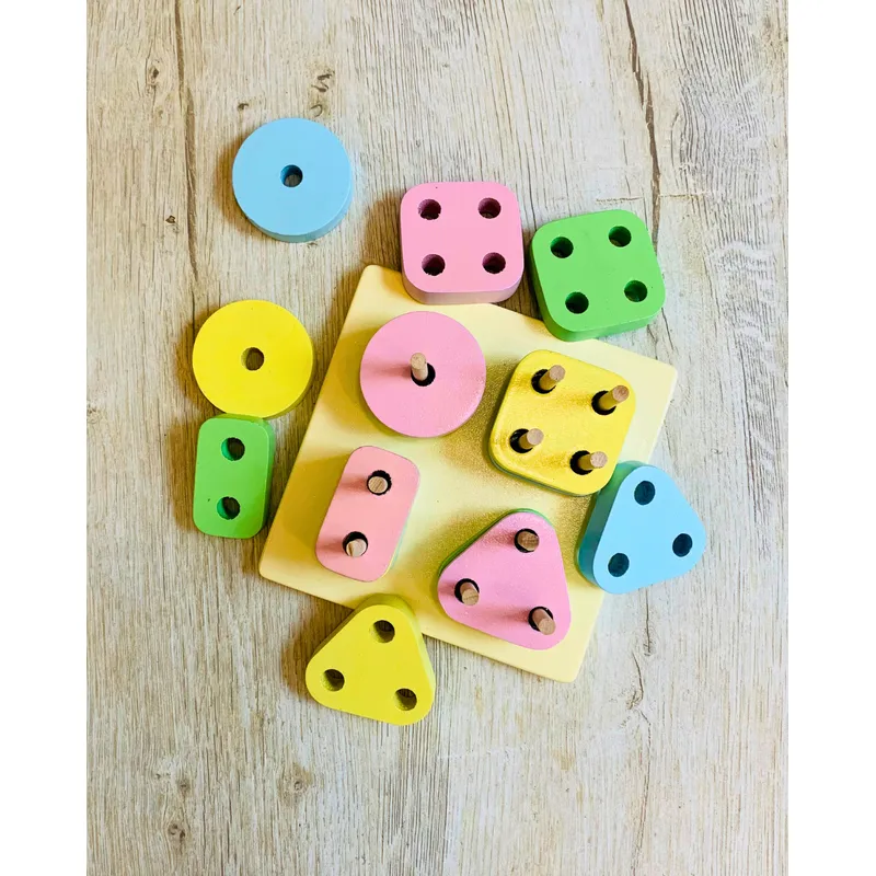 4 Shapes Geometric Sorter