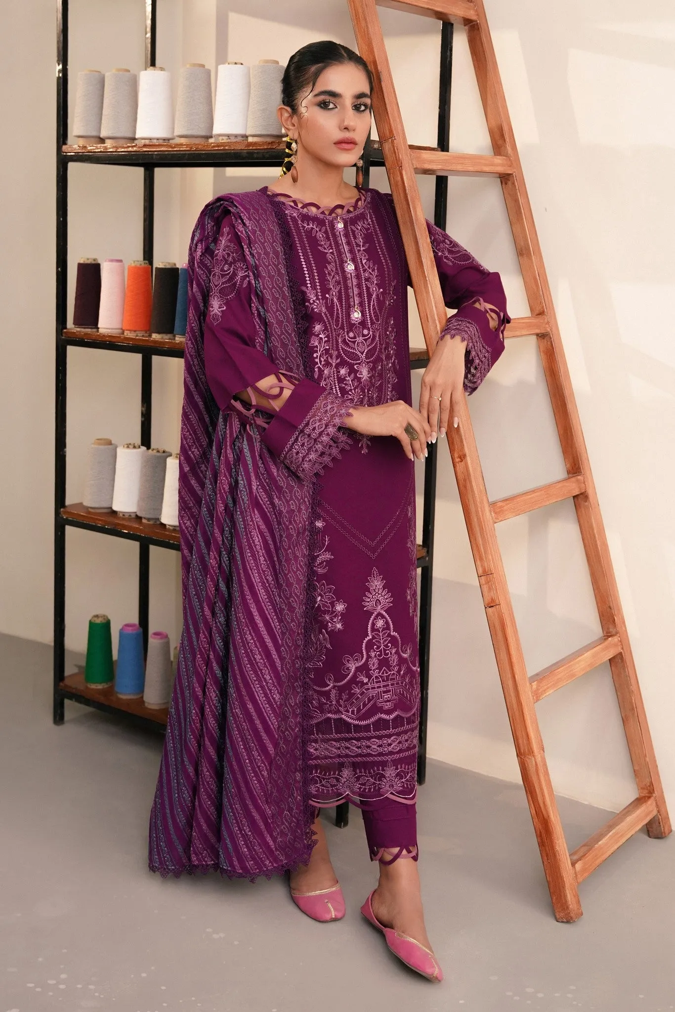 Aabyaan Miraal Embroidered Linen Collection – FASANA (AW-05)