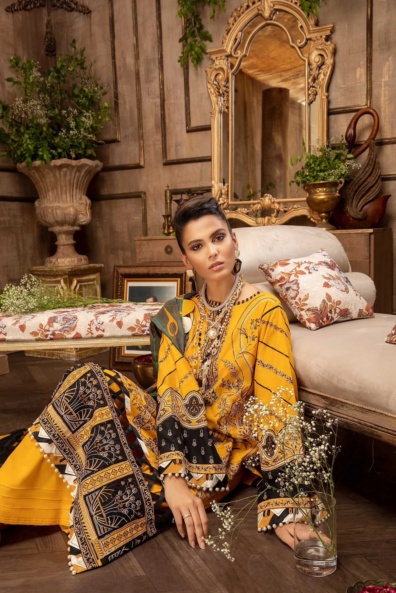 Adan's Libas Majestic Festive Lawn Collection – Majical Weave