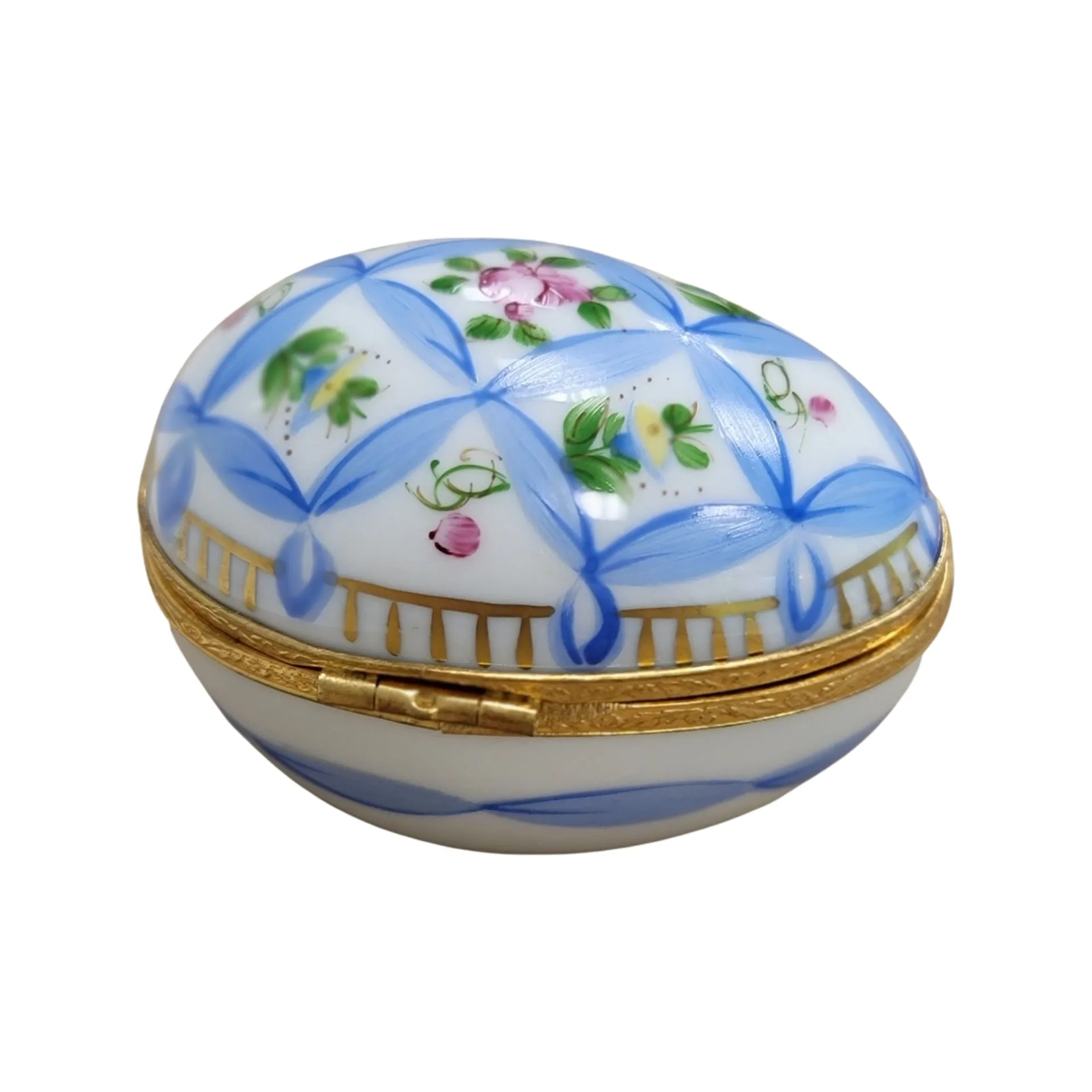 Blue Ribbon Egg