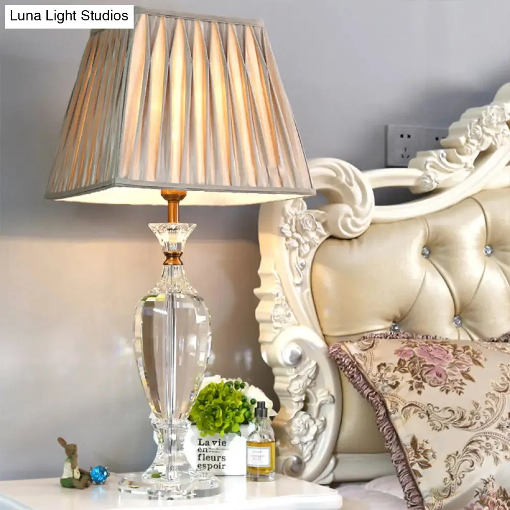 Clear Crystal Vase Shape Desk Light - Contemporary 1 Bulb Night Table Lamp in Beige