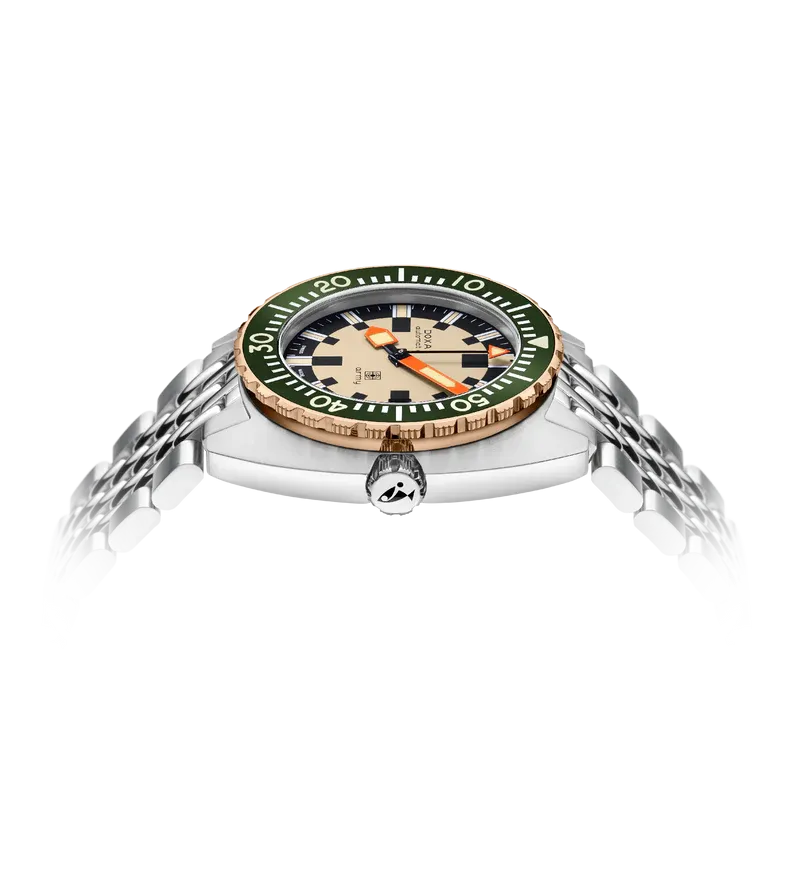 DOXA Army Bronze Bezel Stainless Steel - 785.60.031.10