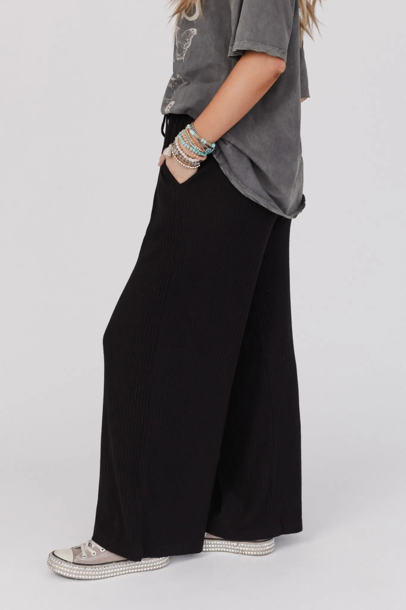 The Nest Sweet Retreat Drawstring Pants - Black