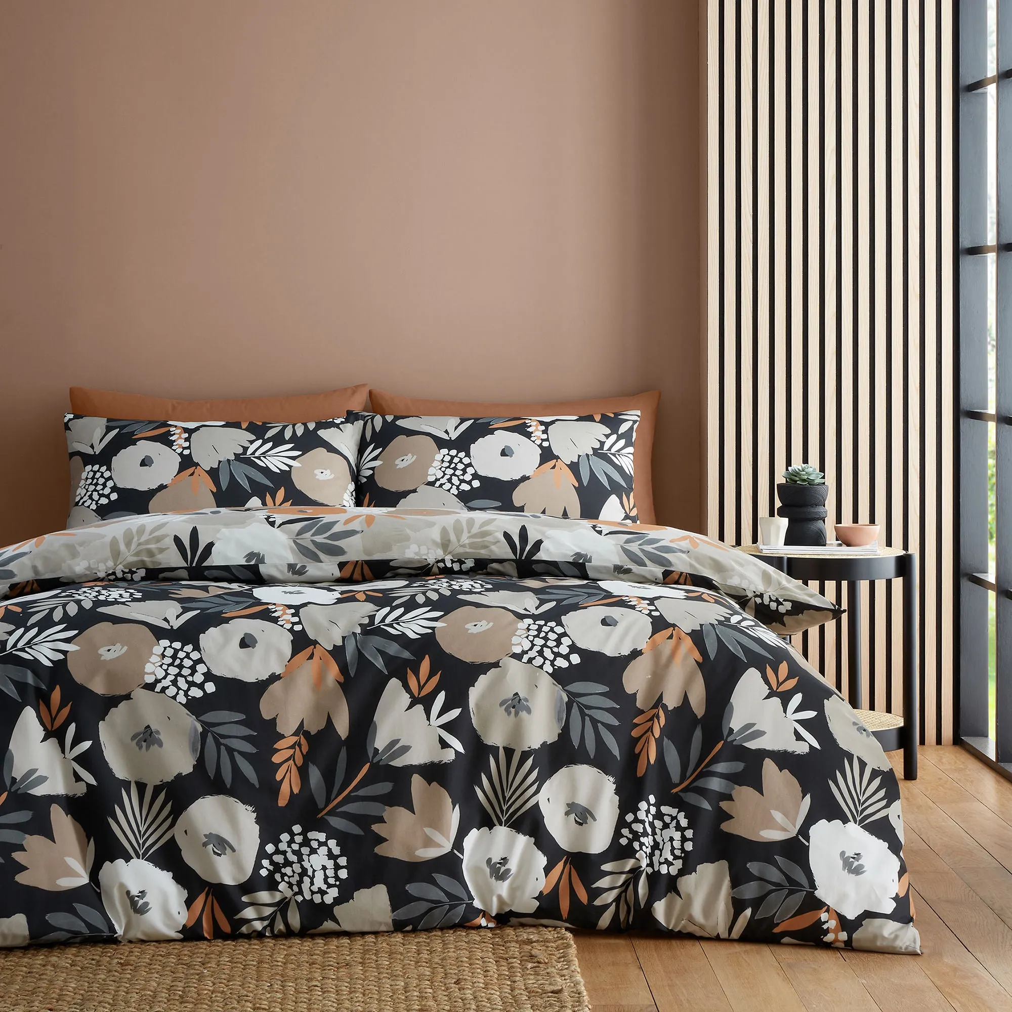 Yasmin Duvet Cover Set by Fusion in Black