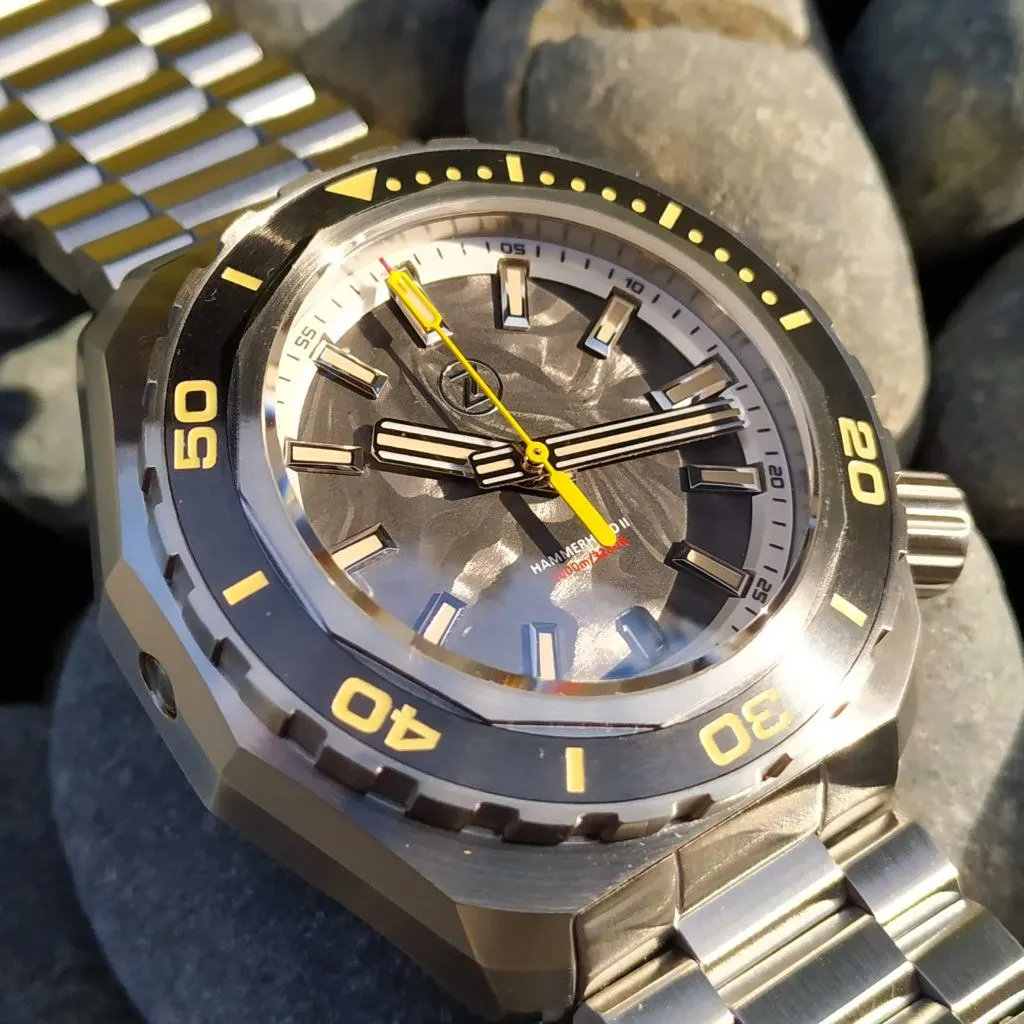 Zelos Hammerhead 2 1000M Steel Forged&nbsp;Carbon Display&nbsp;Model