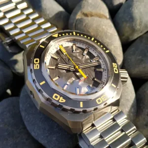 Zelos Hammerhead 2 1000M Steel Forged&nbsp;Carbon Display&nbsp;Model