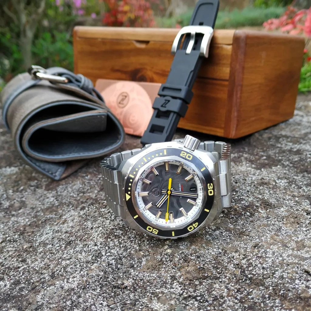 Zelos Hammerhead 2 1000M Steel Forged&nbsp;Carbon Display&nbsp;Model