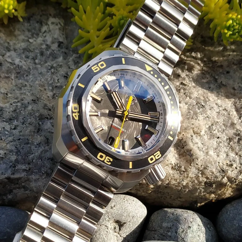 Zelos Hammerhead 2 1000M Steel Forged&nbsp;Carbon Display&nbsp;Model